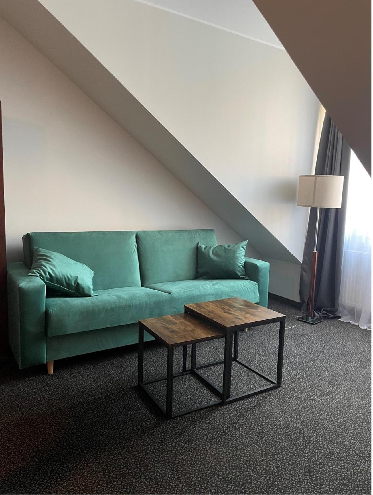 Aparthotel Dom Pracy Tworczej Uniejów Zimmer foto
